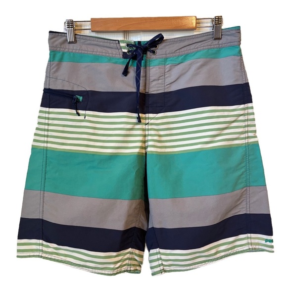 Patagonia Wavefarer Engineered Board Shorts Fitz Stripe Men’s 32 Swim Trunks - Picture 10 of 10